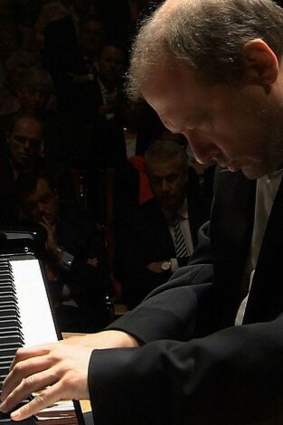 Legato - El Mundo del Piano: Roland Pöntinen Legato - El Mundo del Piano: Roland Pöntinen
