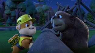 Equipo Rubble (T1): Ep.7 El equipo construye una casa a un castor / El equipo arregla la calle Equipo Rubble (T1): Ep.7 El equipo construye una casa a un castor / El equipo arregla la calle