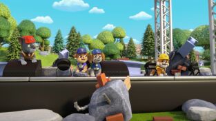Equipo Rubble (T1): Ep.21 El equipo repara el escenario del concurso de talentos / El equipo construye instrumentos
