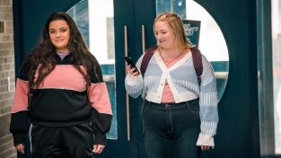 Astrid y Lilly salvan el mundo (T1): Ep.6 Uña del pie Astrid y Lilly salvan el mundo (T1): Ep.6 Uña del pie