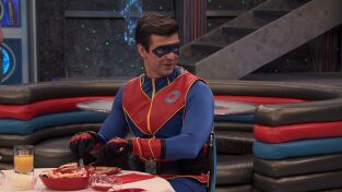 Henry Danger (T5): Ep.18 Amor en bytes Henry Danger (T5): Ep.18 Amor en bytes