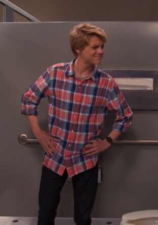 Henry Danger (T3): Ep.6 Gas o Suspender Henry Danger (T3): Ep.6 Gas o Suspender