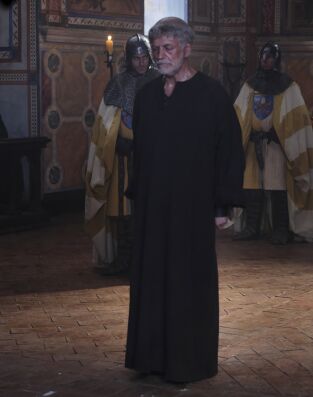 El nombre de la rosa (T1): Episodio 7 El nombre de la rosa (T1): Episodio 7