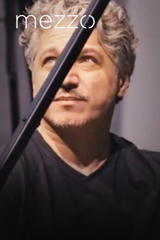 Shahin Novrasli | Fondation Louis Vuitton Paris