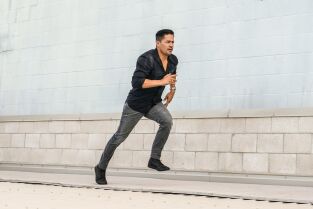 Magnum (T2): Ep.20 Un leopardo al acecho